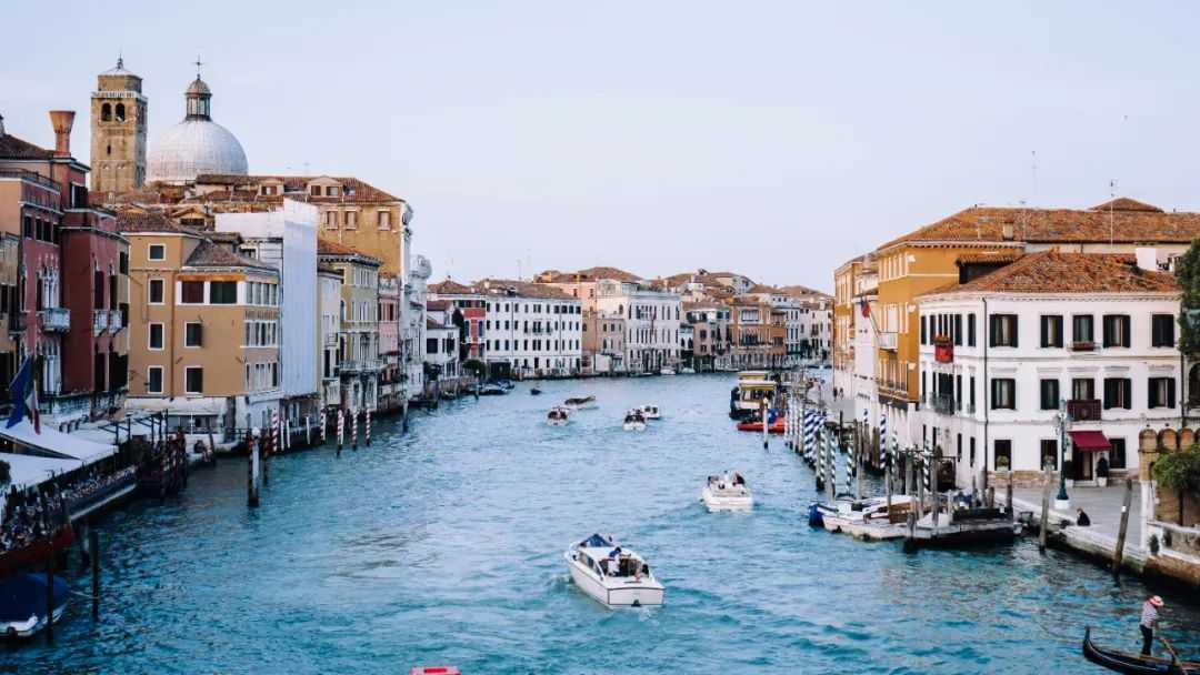 Italy: A Timeless Blend of History, Cuisine, and Coastal Charms